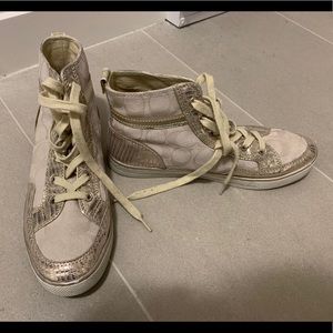 Coach high top sneakers size US 9M